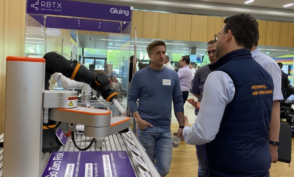 Cobots, KI und 3D-Scanner