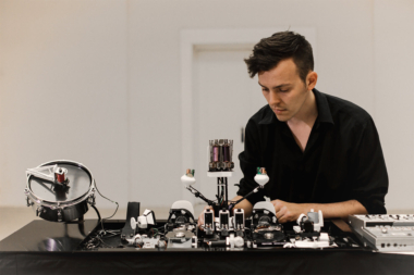 Audiovisuelle Ausstellung von Moritz Simon Geist 
